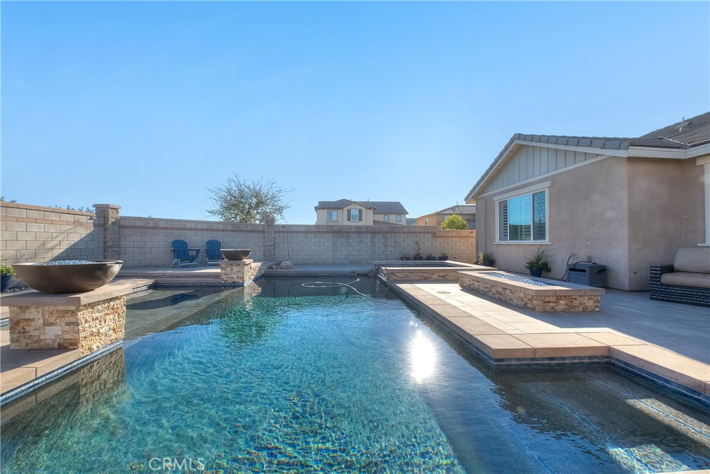 main property photo 59