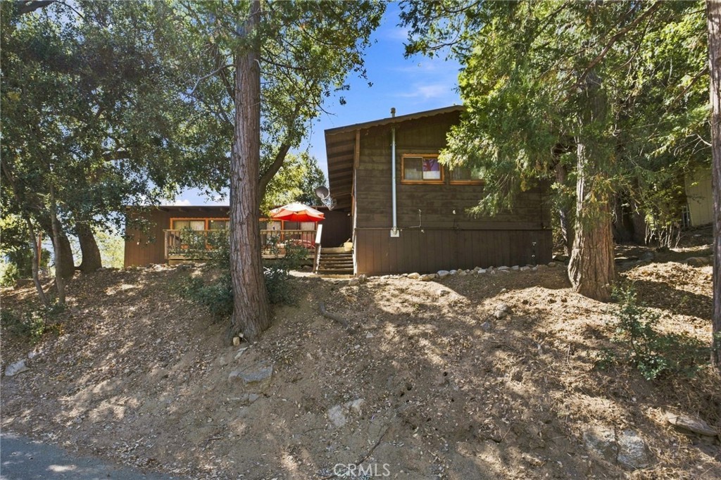 main property photo 25