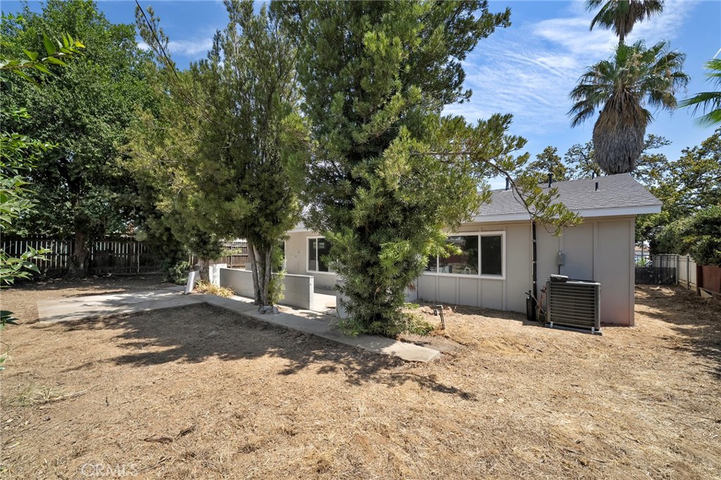 main property photo 27