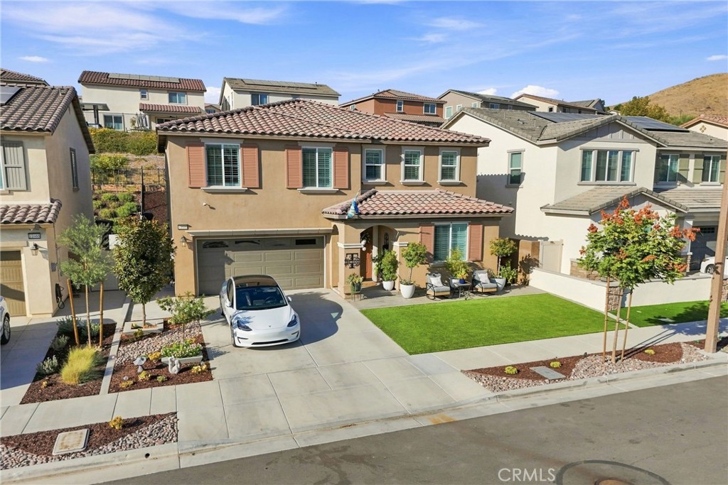 main property photo 32