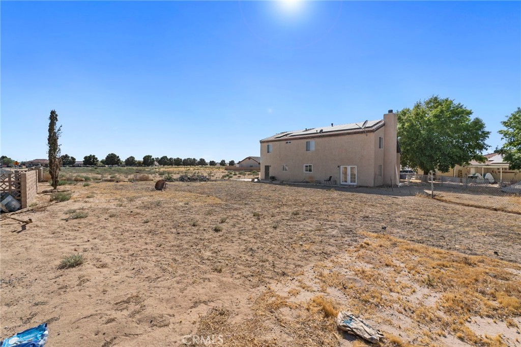 main property photo 37