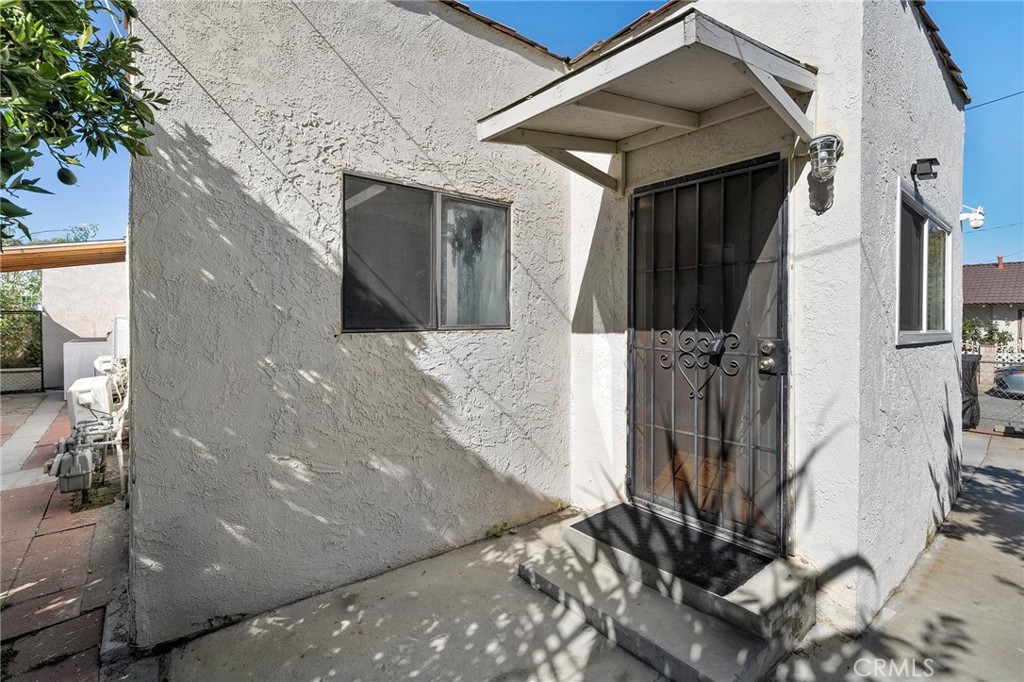 main property photo 15