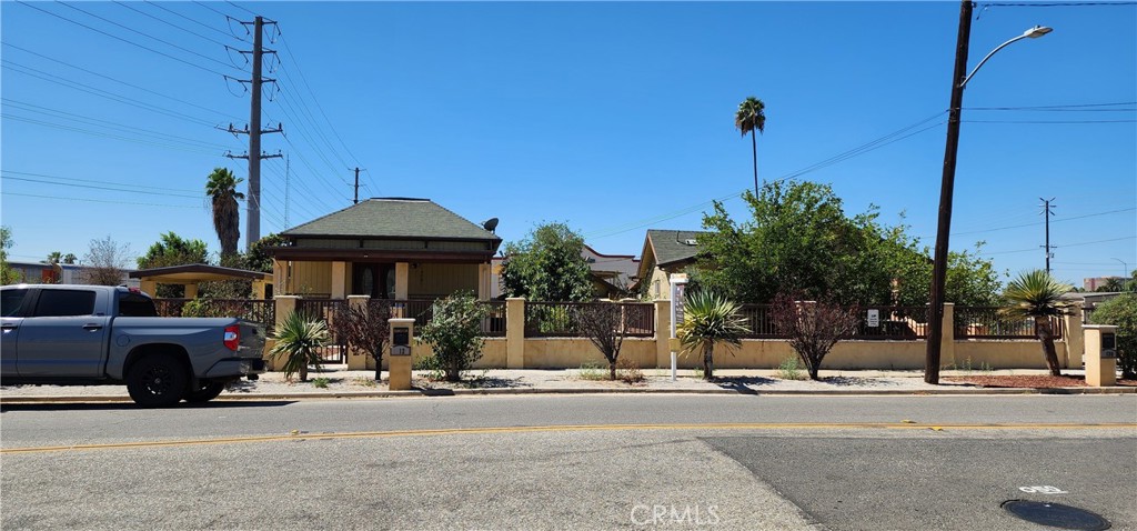 main property photo 2