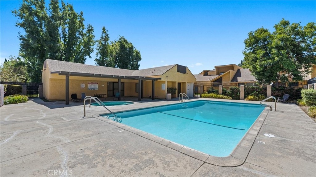 main property photo 30