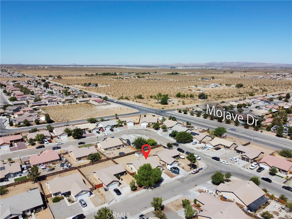 main property photo 28