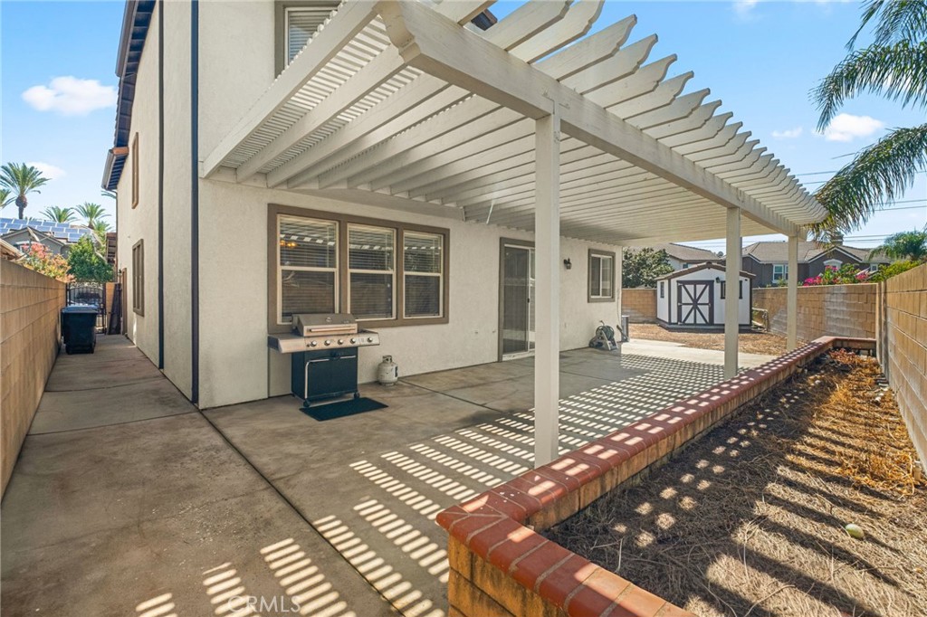 main property photo 24