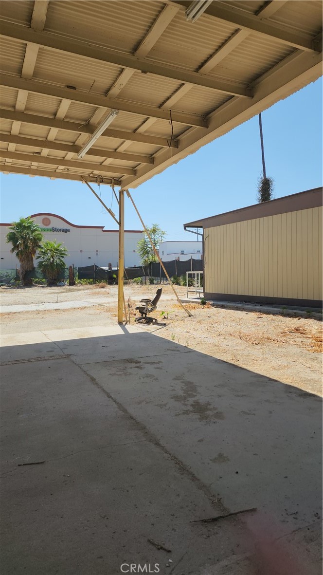 main property photo 43