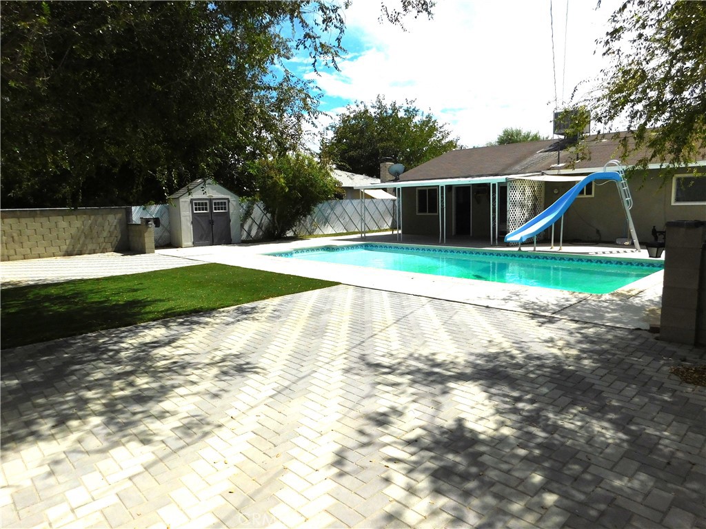 main property photo 50