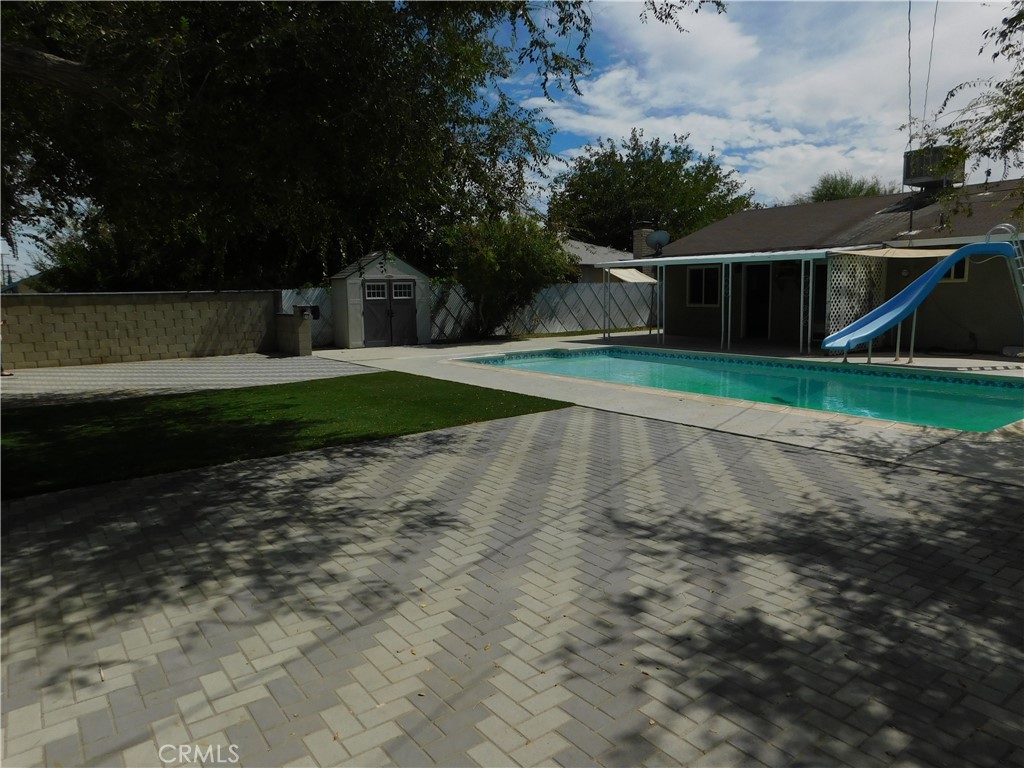 main property photo 51