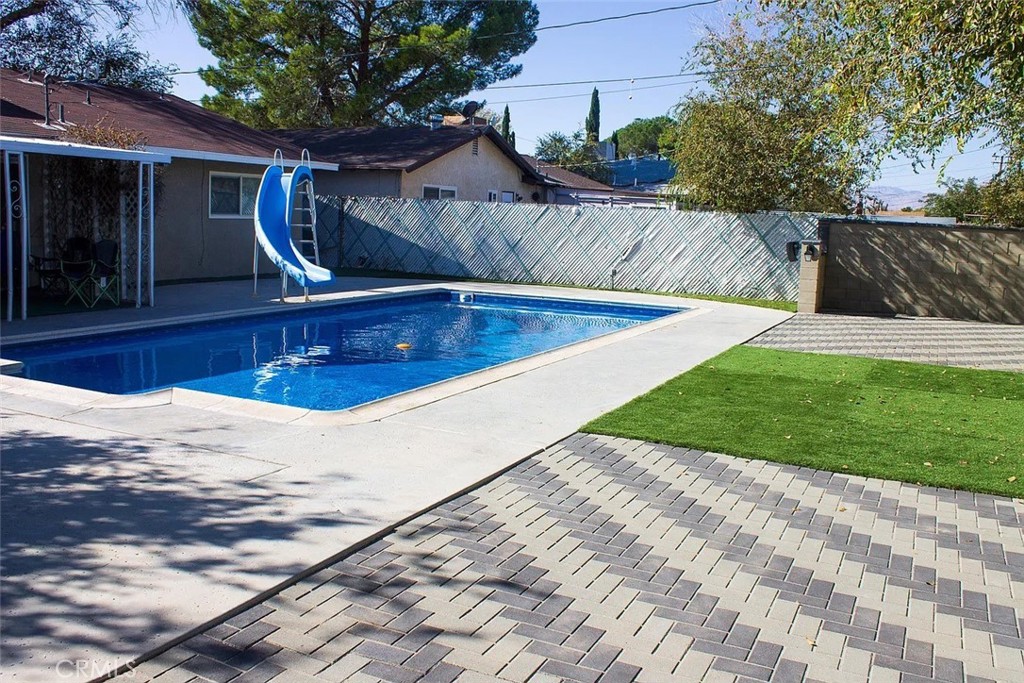 main property photo 57