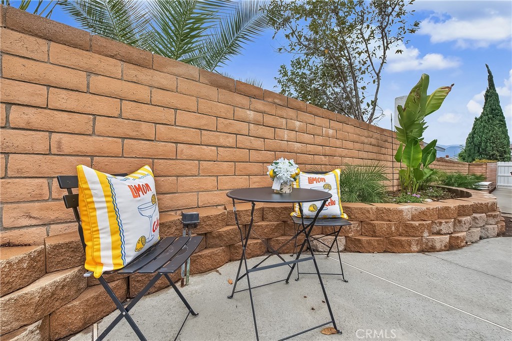 main property photo 74