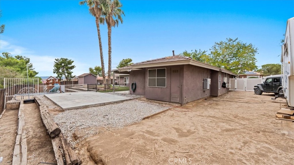main property photo 22