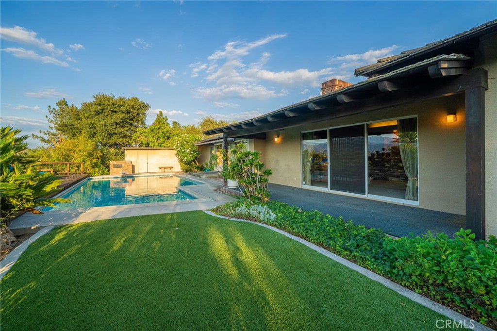main property photo 44