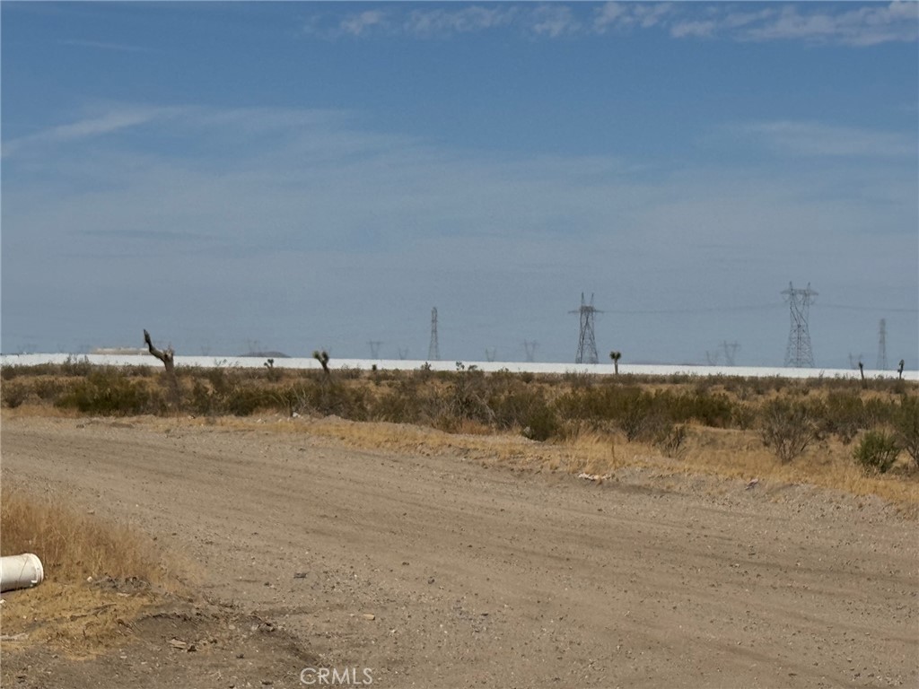 main property photo 4