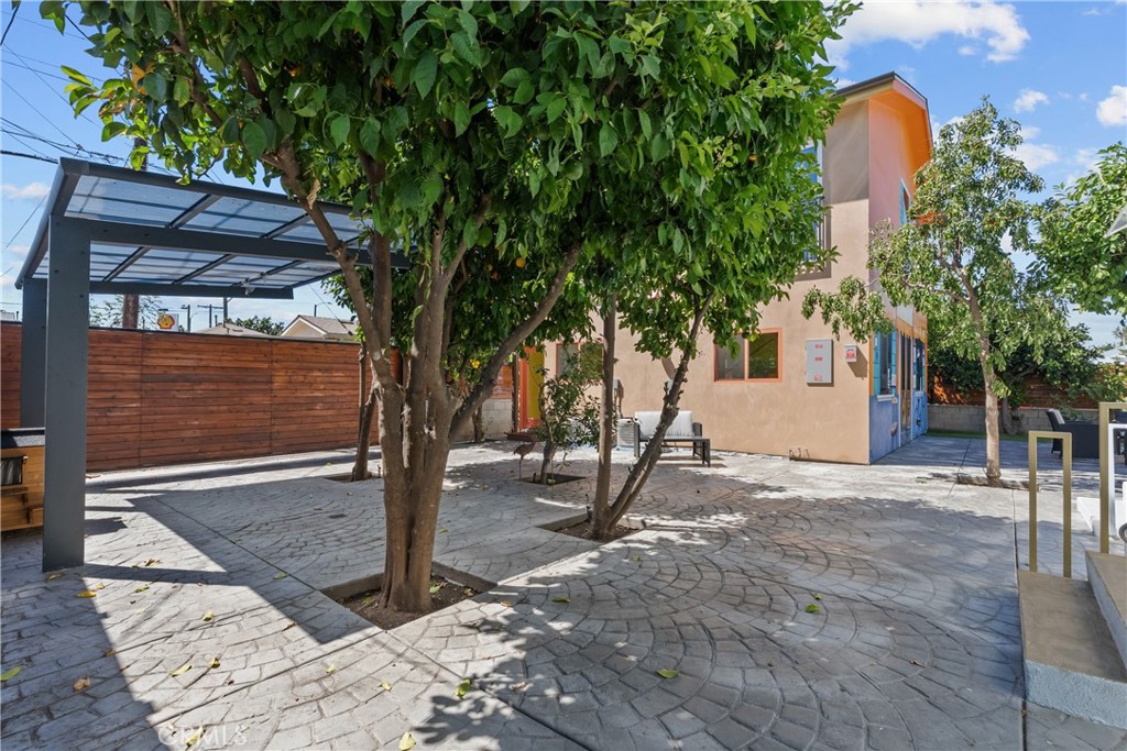 main property photo 67