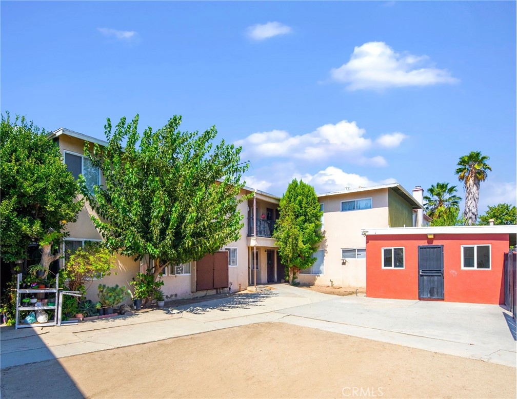 main property photo 27