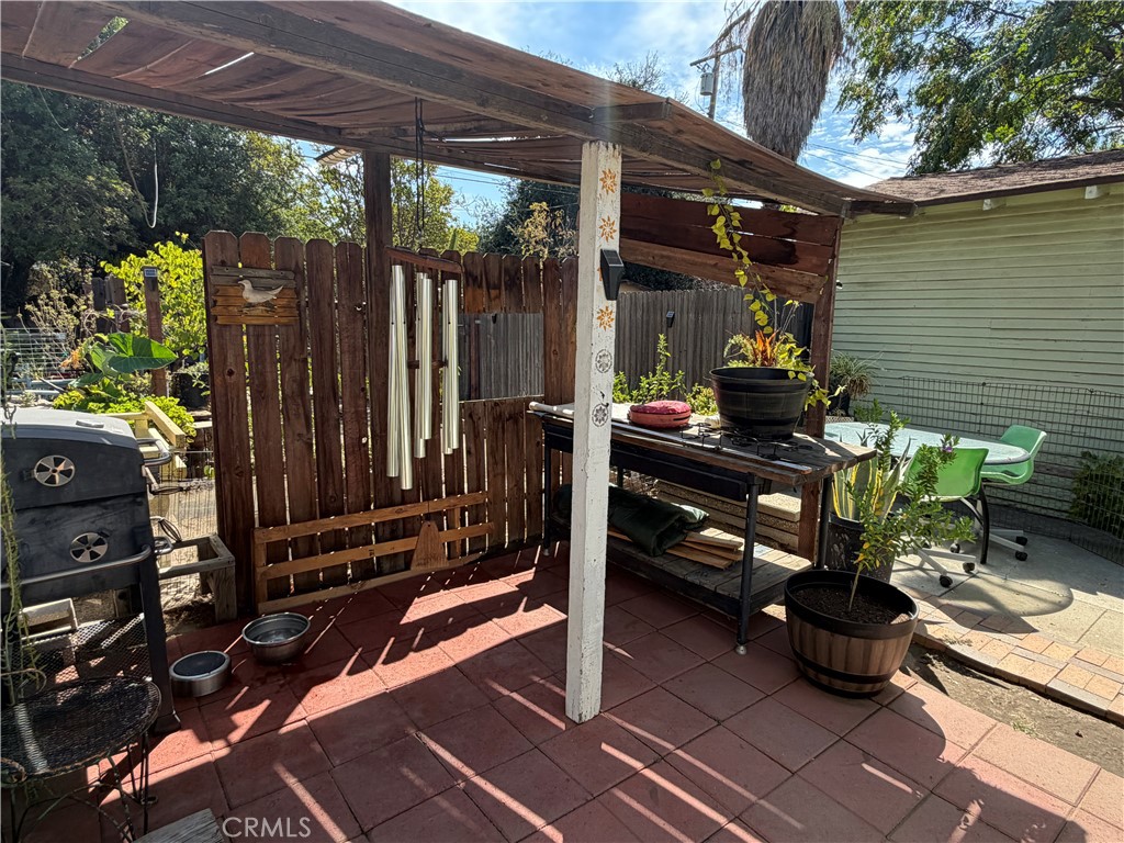 main property photo 45