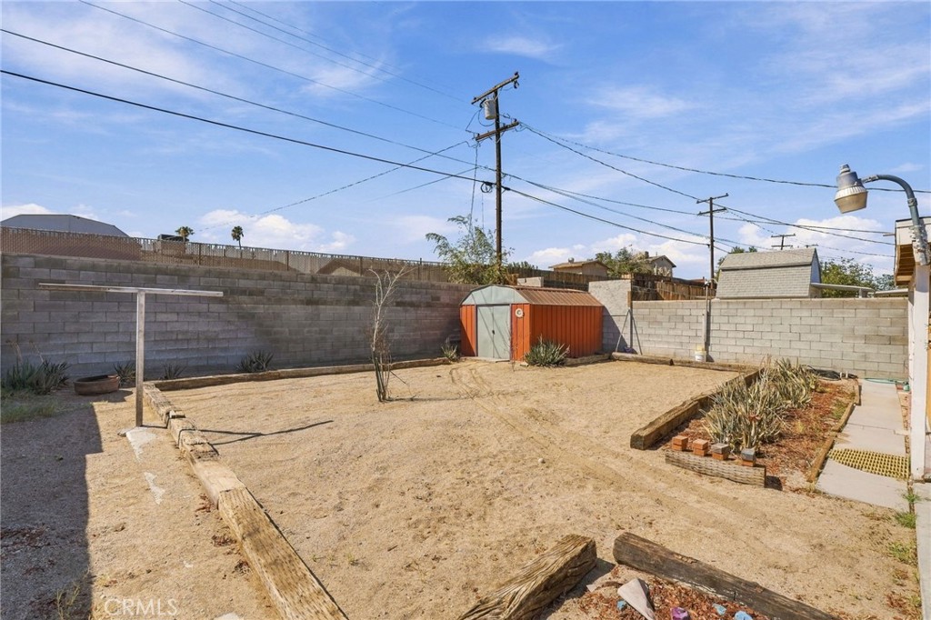 main property photo 29