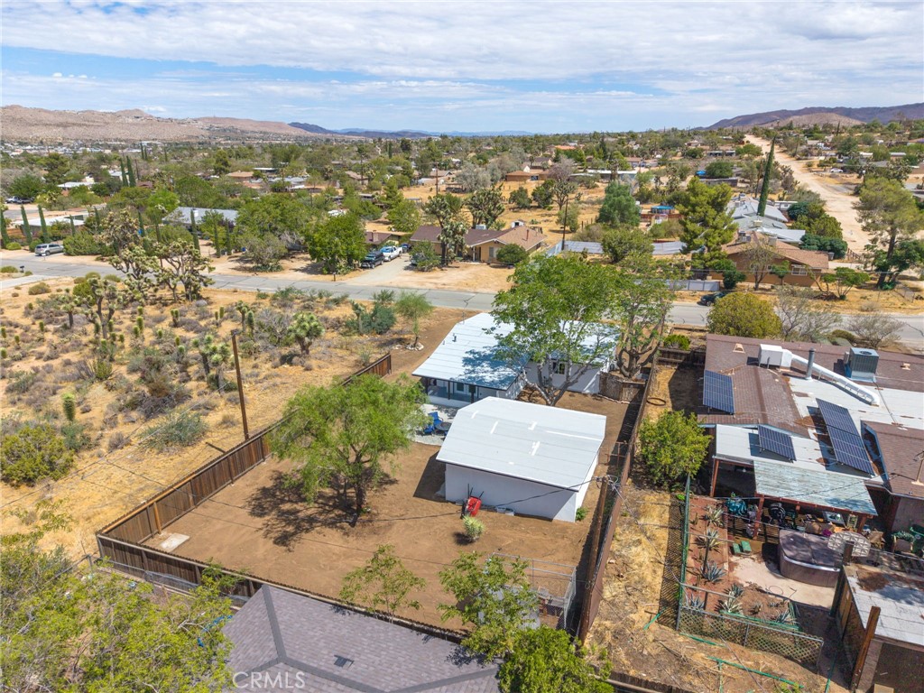 main property photo 35