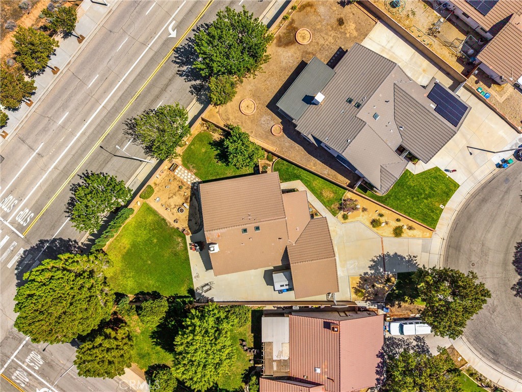 main property photo 43
