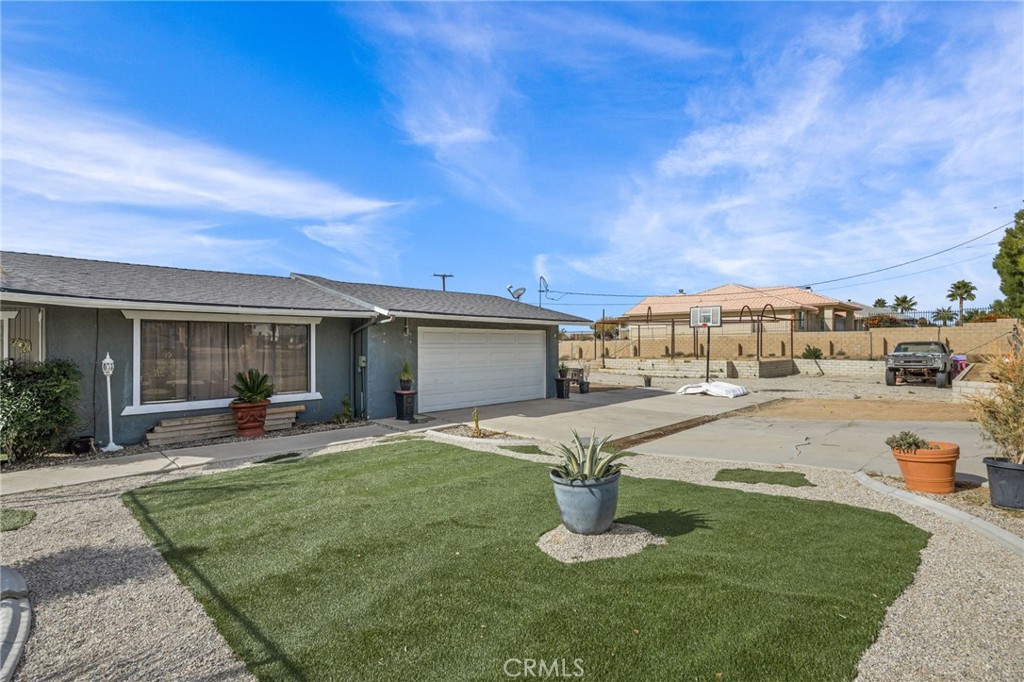 main property photo 4
