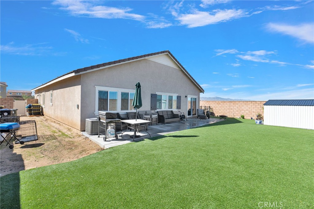 main property photo 30