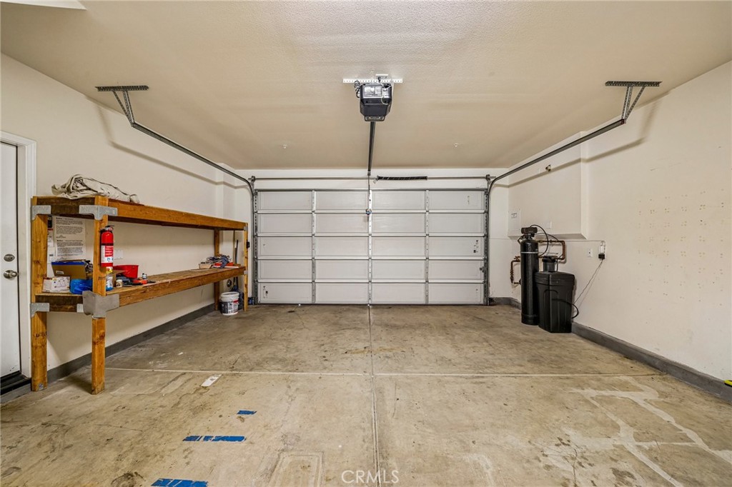 main property photo 50