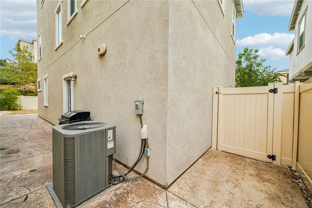 main property photo 59