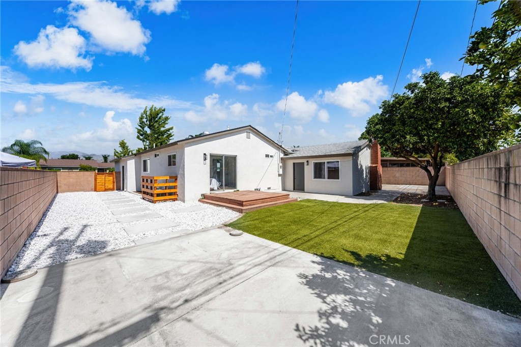 main property photo 41