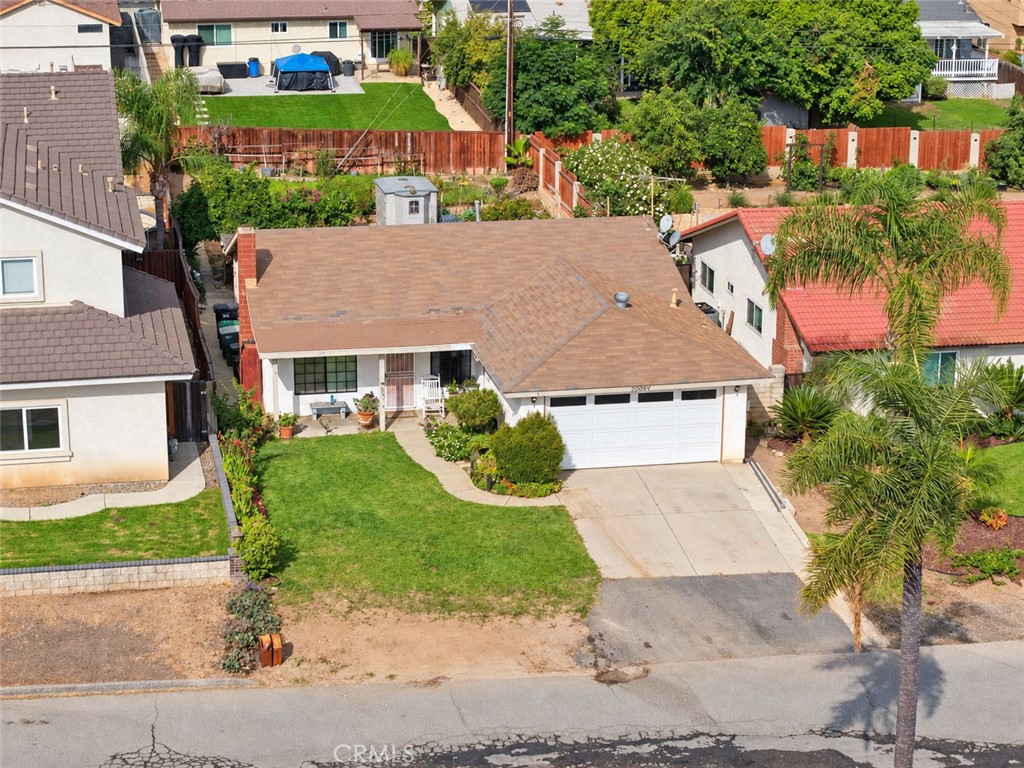 main property photo 54