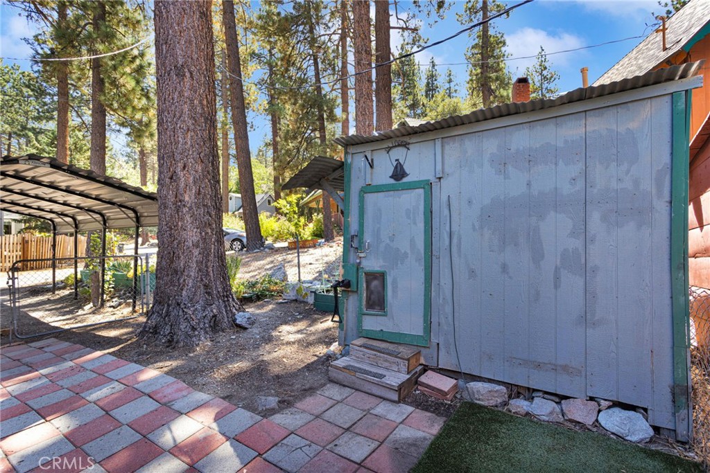 main property photo 32