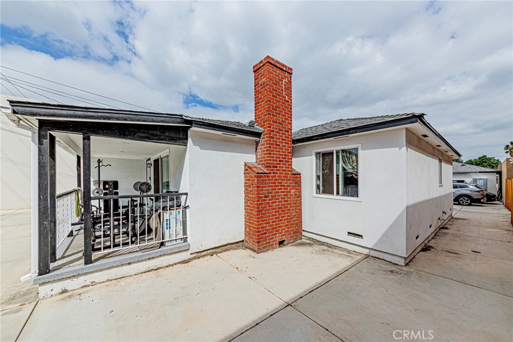main property photo 14