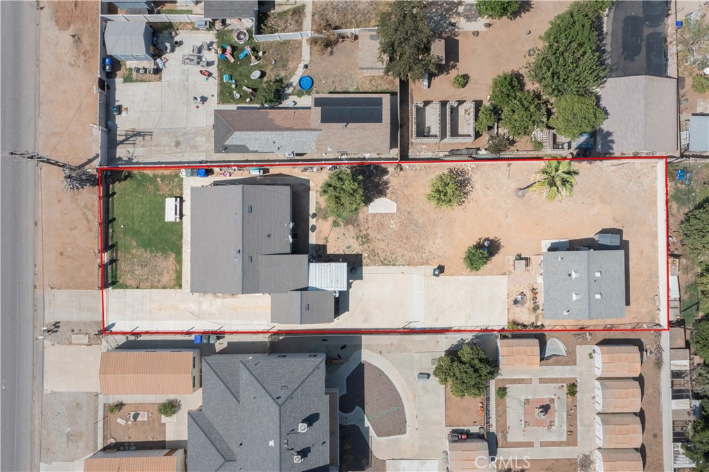 main property photo 24