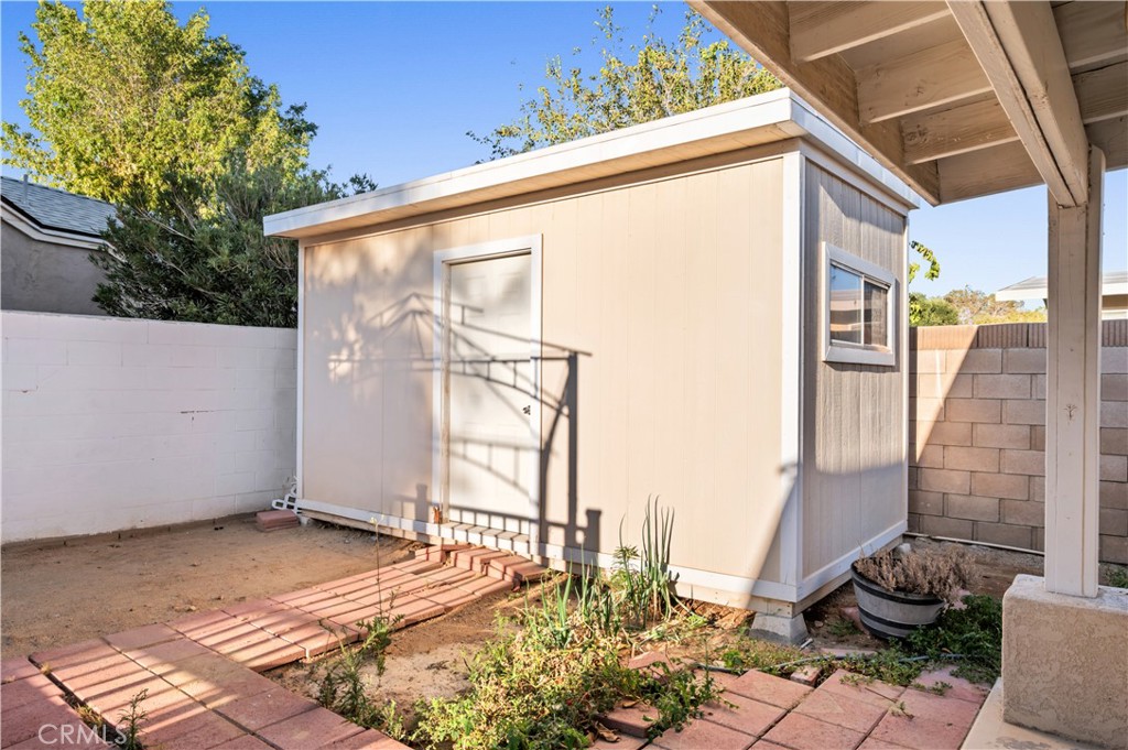 main property photo 36