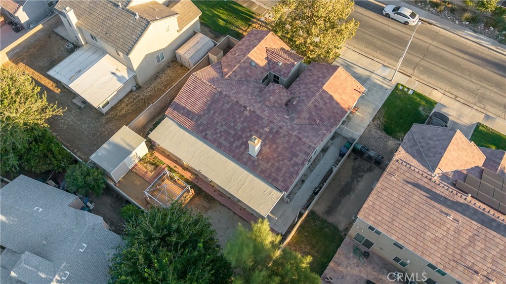 main property photo 40