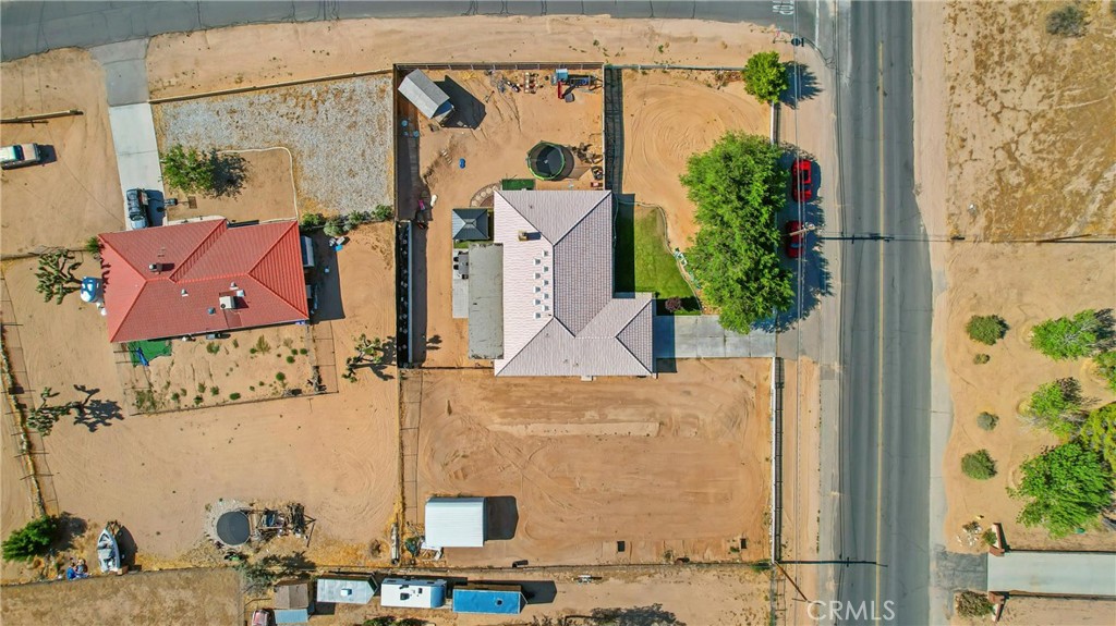 main property photo 16
