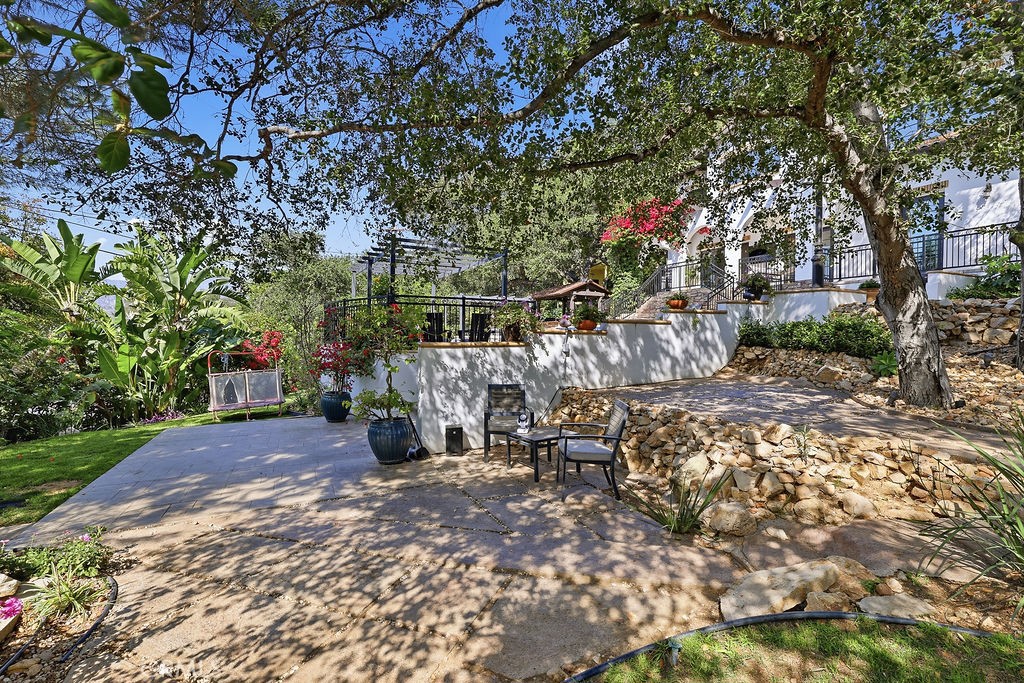 main property photo 54
