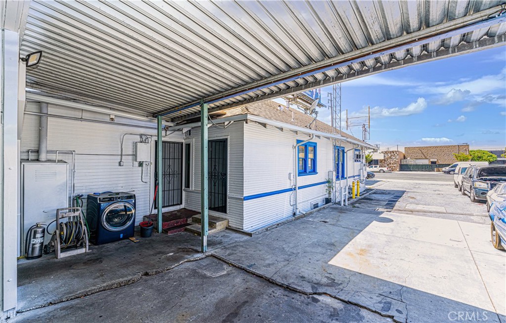 main property photo 15