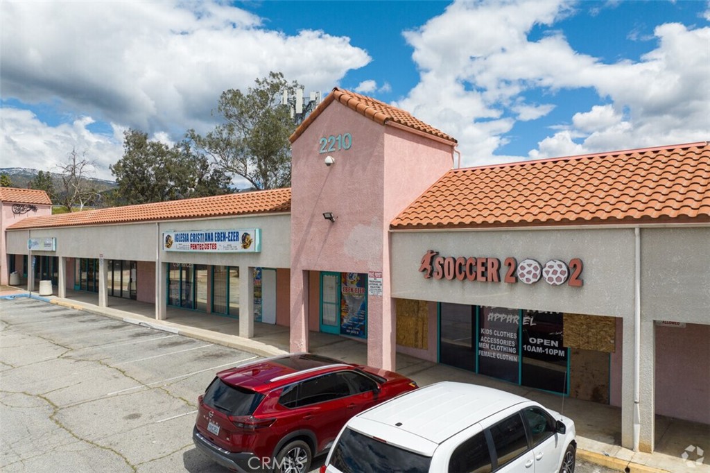 main property photo 3