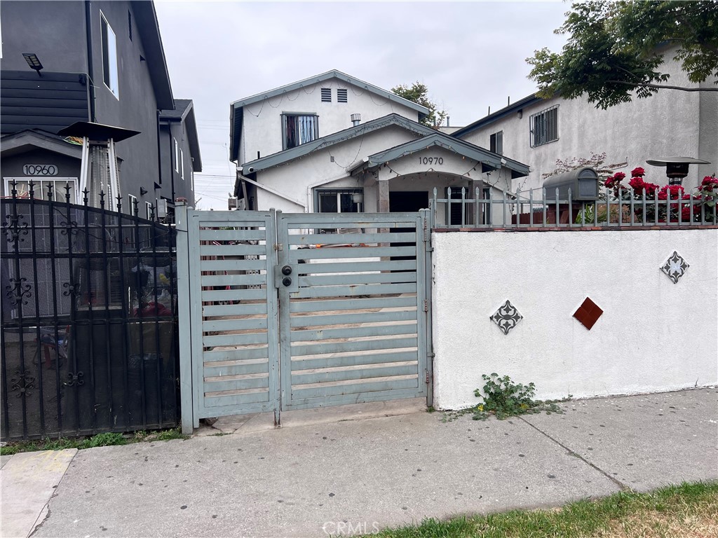 main property photo 3