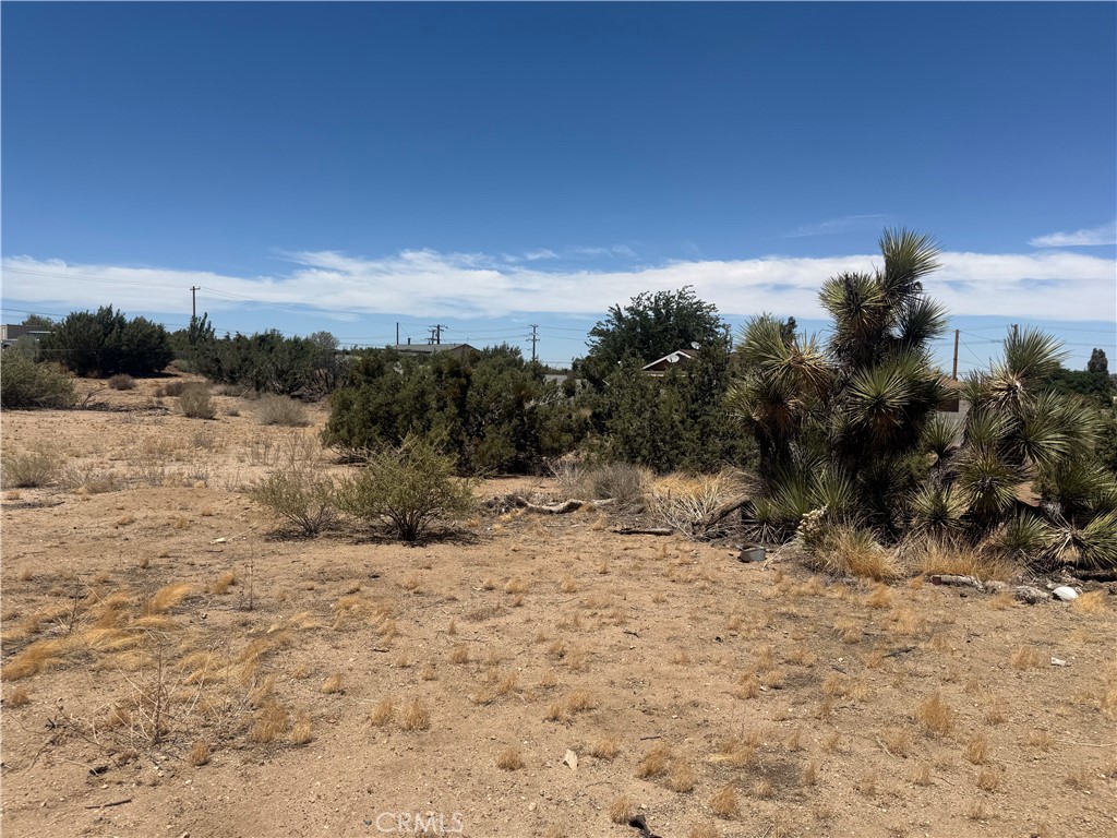 main property photo 27