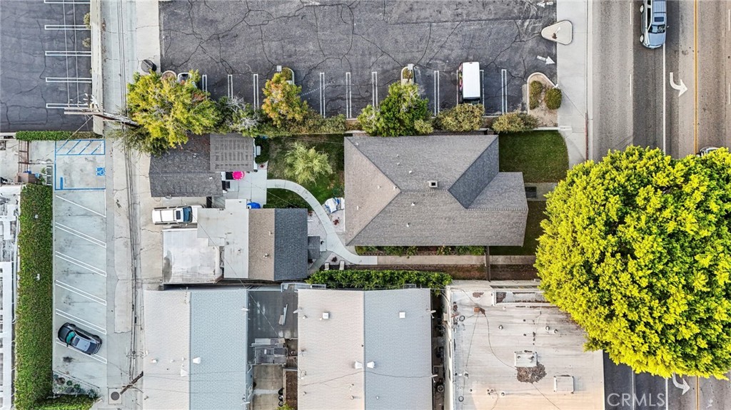 main property photo 51