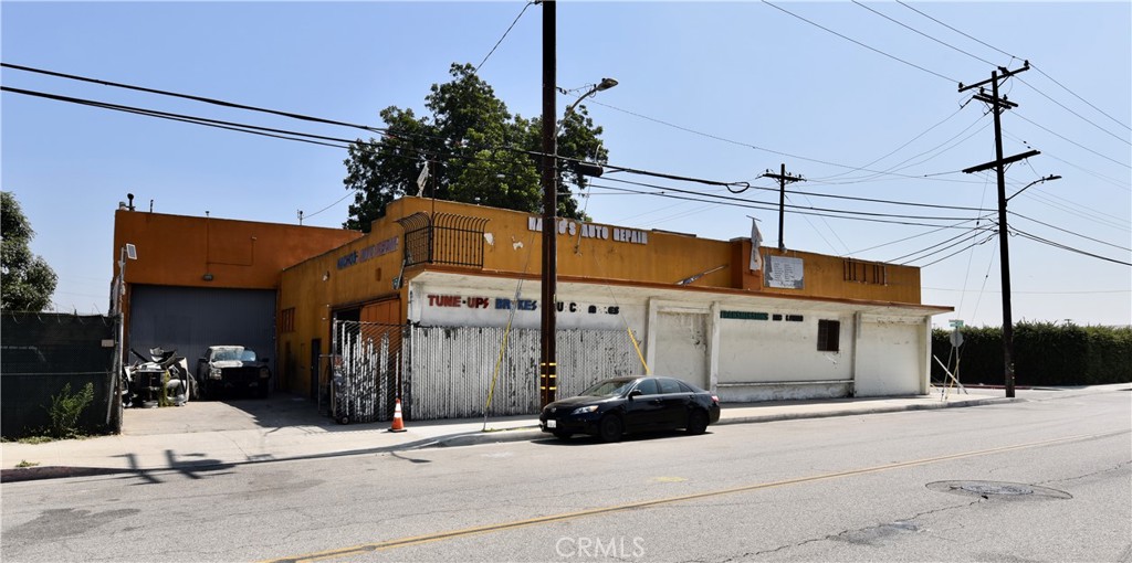main property photo 6