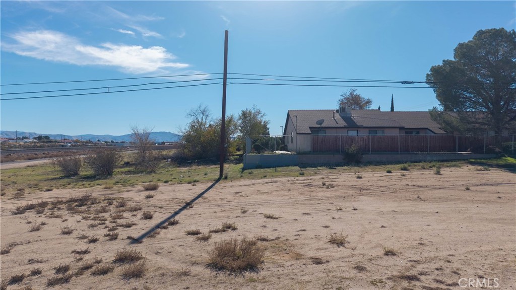 main property photo 10
