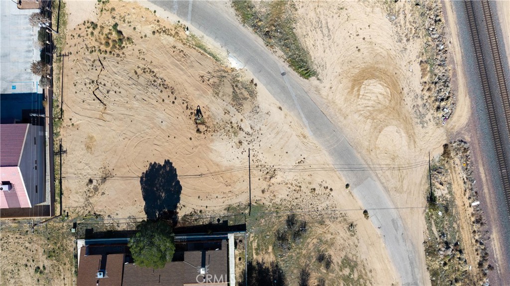main property photo 8