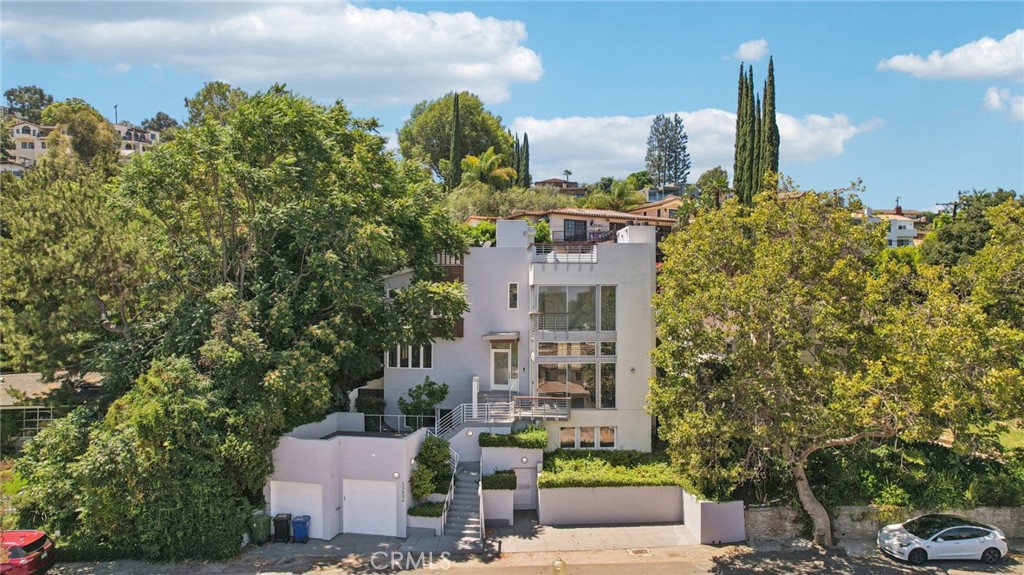 main property photo 54