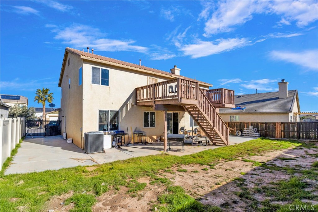 main property photo 39