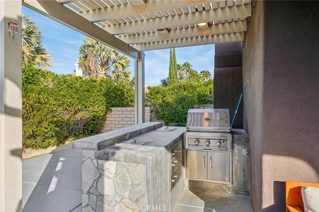 main property photo 49