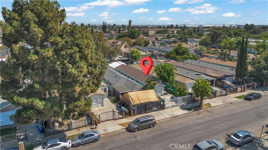 main property photo 31