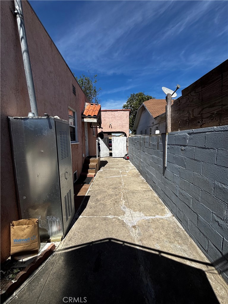 main property photo 14